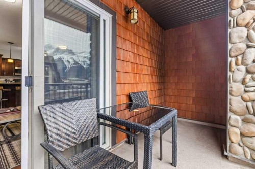 322-901 Mountain Street, Canmore, AB -  With Exterior