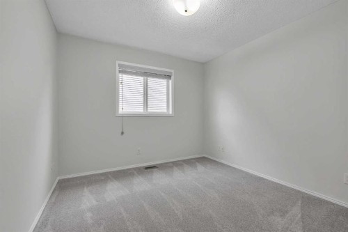368 New Brighton Place Se, Calgary, AB - Indoor Photo Showing Other Room
