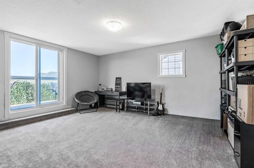 130 Cranbrook Square Se, Calgary, AB - Indoor