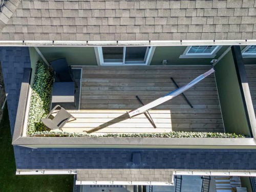 130 Cranbrook Square Se, Calgary, AB -  Photo Showing Other Room