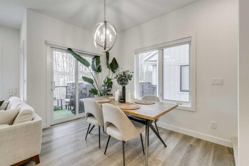 156 Crestridge Common Sw, Calgary, AB - Indoor Photo Showing Dining Room