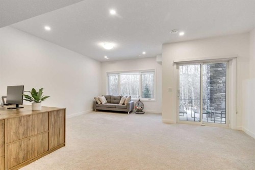 156 Crestridge Common Sw, Calgary, AB - Indoor