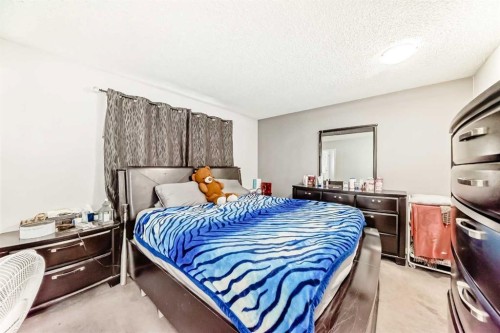 6944 Temple Drive Ne, Calgary, AB - Indoor Photo Showing Bedroom