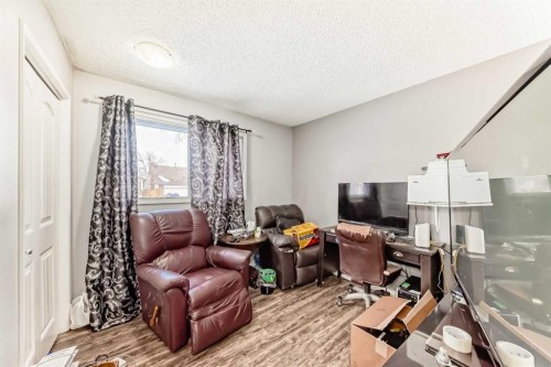 6944 Temple Drive Ne, Calgary, AB - Indoor