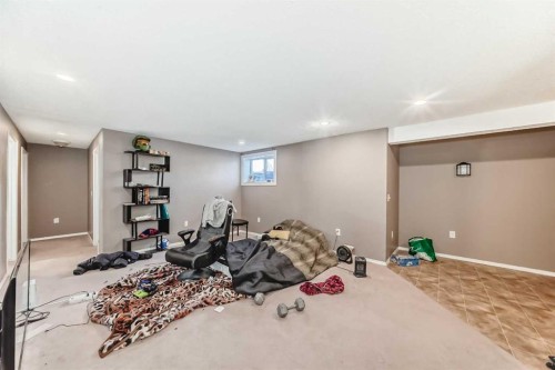 6944 Temple Drive Ne, Calgary, AB - Indoor
