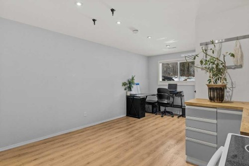 1-1061 Evergreen Circle, Canmore, AB - Indoor