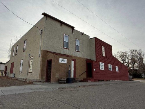 112 1 Street North, Lomond, AB 