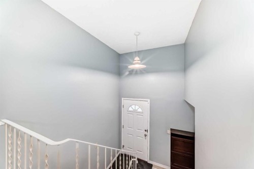 791 Penbrooke Road Se, Calgary, AB - Indoor Photo Showing Other Room