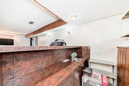 791 Penbrooke Road Se, Calgary, AB - Indoor