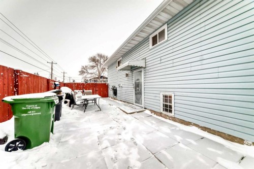 791 Penbrooke Road Se, Calgary, AB - Outdoor