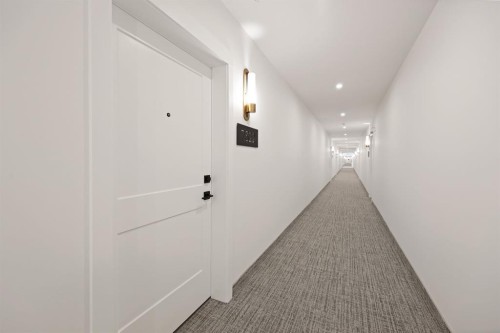 7322-1802 Mahagony Boulevard Se, Calgary, AB - Indoor Photo Showing Other Room