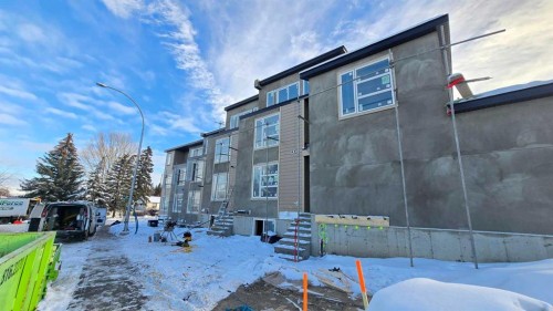 4767 Montana Crescent Nw, Calgary, AB - Outdoor