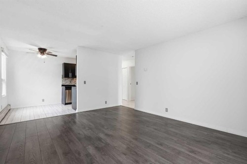 204-2611 15A Street Sw, Calgary, AB - Indoor Photo Showing Other Room