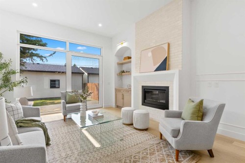 2019 6 Avenue Nw, Calgary, AB - Indoor Photo Showing Living Room With Fireplace