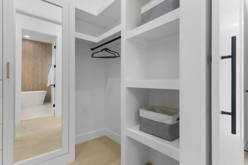 2019 6 Avenue Nw, Calgary, AB - Indoor