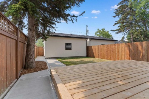 2019 6 Avenue Nw, Calgary, AB - Outdoor With Exterior