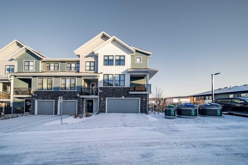 713 Crestridge Common Sw, Calgary, AB - Outdoor