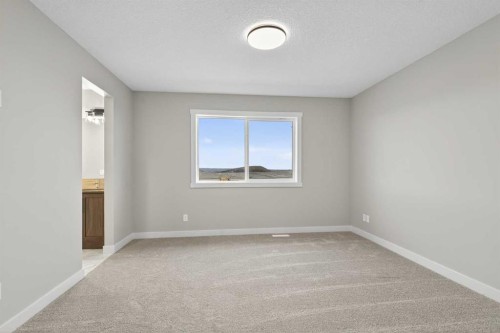 37 Southborough Lane, Cochrane, AB - Indoor Photo Showing Other Room