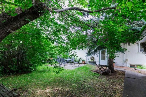 2623 Glencastle Street Sw, Calgary, AB - Outdoor