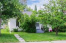 2623 Glencastle Street Sw, Calgary, AB  - Outdoor 