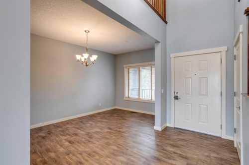 461 Discovery Ridge Boulevard Sw, Calgary, AB - Indoor Photo Showing Other Room