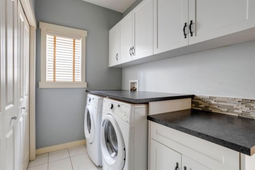 461 Discovery Ridge Boulevard Sw, Calgary, AB - Indoor Photo Showing Laundry Room