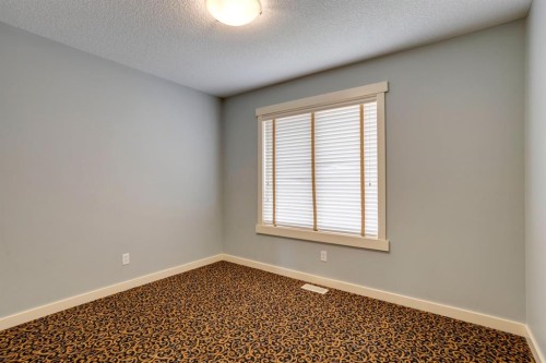 461 Discovery Ridge Boulevard Sw, Calgary, AB - Indoor Photo Showing Other Room