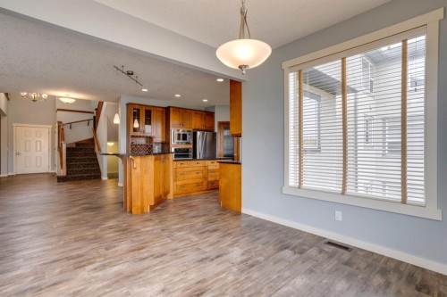 461 Discovery Ridge Boulevard Sw, Calgary, AB - Indoor