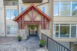 208-141 Mountain Street  Cochrane, AB T4C 1Z5