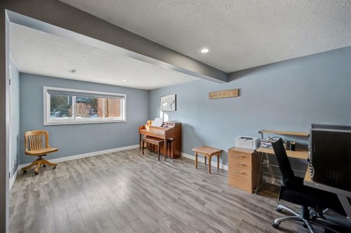 106 Eldorado Road Se, Airdrie, AB - Indoor Photo Showing Other Room