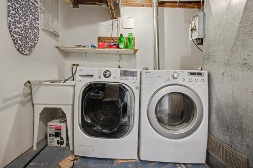 106 Eldorado Road Se, Airdrie, AB - Indoor Photo Showing Laundry Room
