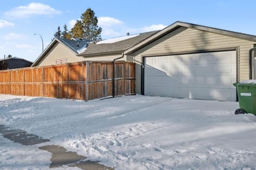 106 Eldorado Road Se, Airdrie, AB - Outdoor