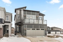 336 Creekstone Circle SW Calgary, AB T2X 5M4