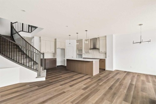 192 Creekstone Circle Sw, Calgary, AB - Indoor Photo Showing Kitchen