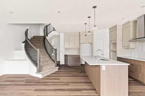 192 Creekstone Circle Sw, Calgary, AB - Indoor Photo Showing Kitchen