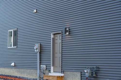 24 Corner Glen Green Ne, Calgary, AB - Outdoor