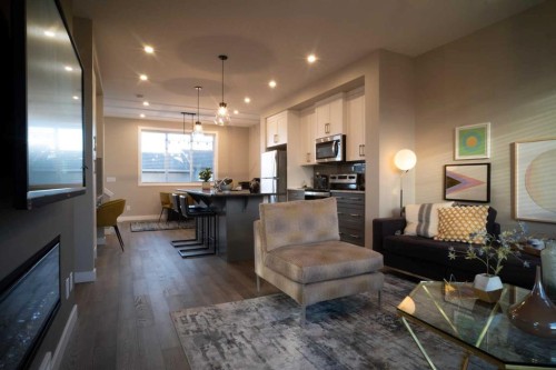 237 Cobblestone Gate Sw, Airdrie, AB - Indoor