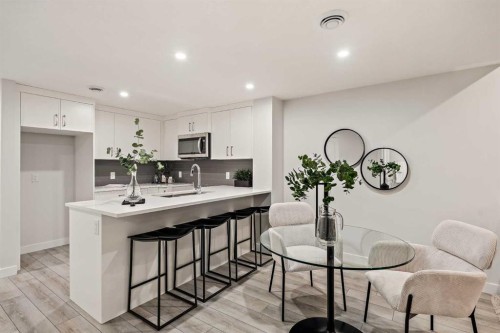 239 Creekstone Circle Sw, Calgary, AB - Indoor