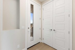 283 Waterford Heights  Chestermere, AB T1X 3B6