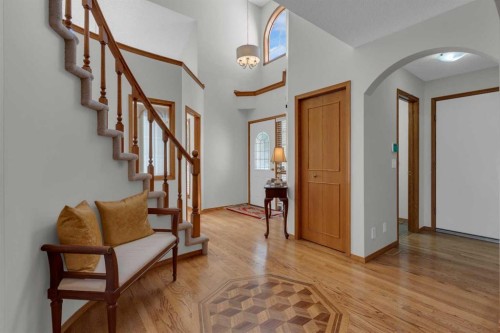 271 Mountain Park Drive Se, Calgary, AB - Indoor Photo Showing Other Room