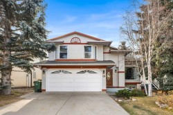 15 Scenic Glen Gate NW Calgary, AB T3L 1K5