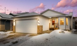 74 Sprucegrove Way SE Airdrie, AB T4B 2E1