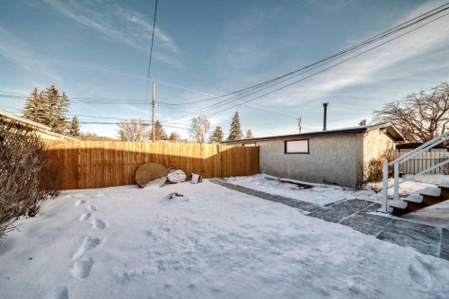724 Millar Road Ne, Calgary, AB - Outdoor