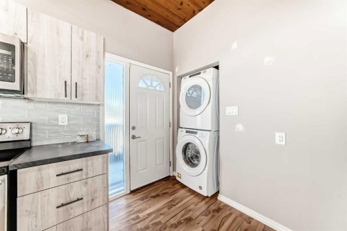 724 Millar Road Ne, Calgary, AB - Indoor Photo Showing Laundry Room