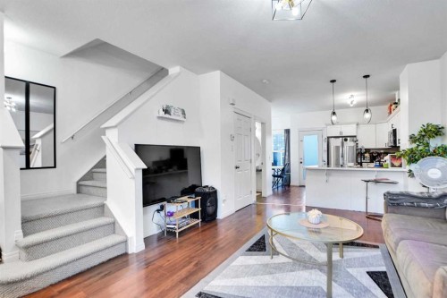 353-111 Tarawood Lane Ne, Calgary, AB - Indoor Photo Showing Living Room