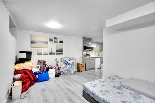 353-111 Tarawood Lane Ne, Calgary, AB - Indoor