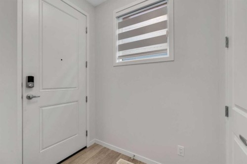 20 Rowley Common Nw, Calgary, AB - Indoor Photo Showing Other Room