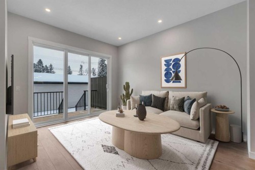 8631 48 Avenue Nw, Calgary, AB - Indoor Photo Showing Living Room