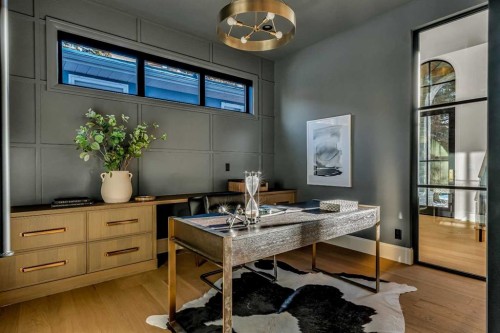 518 33 Avenue Sw, Calgary, AB - Indoor Photo Showing Office