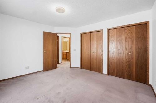 12 Arbour Cliff Close Nw, Calgary, AB - Indoor Photo Showing Other Room